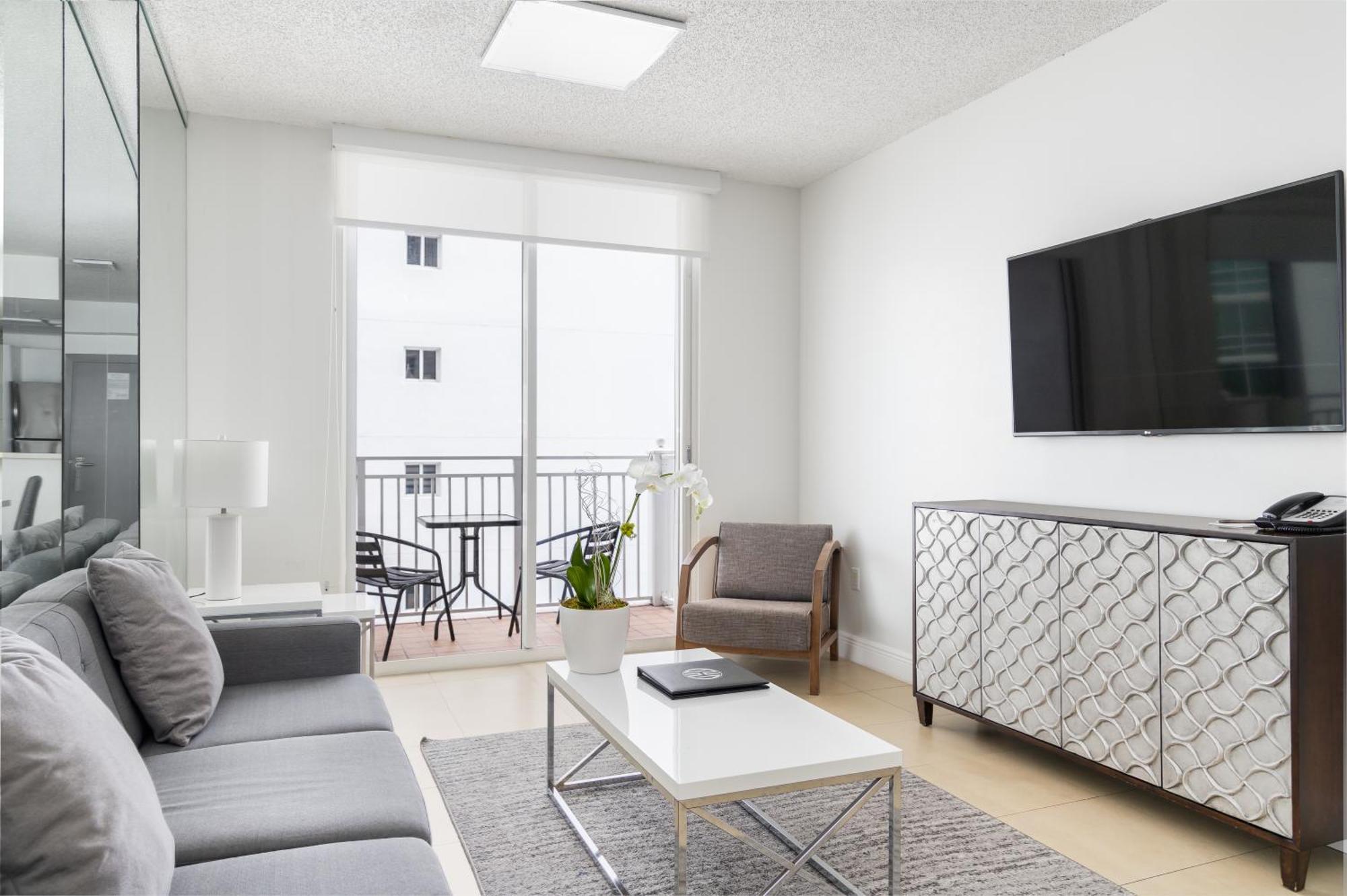 Standard One Bedroom Suite with Balcony,1211660767:JPEG