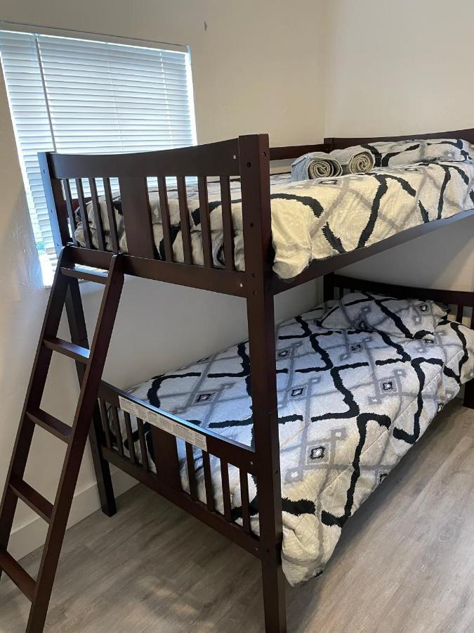 Bed 4-Bed Dormitory Room