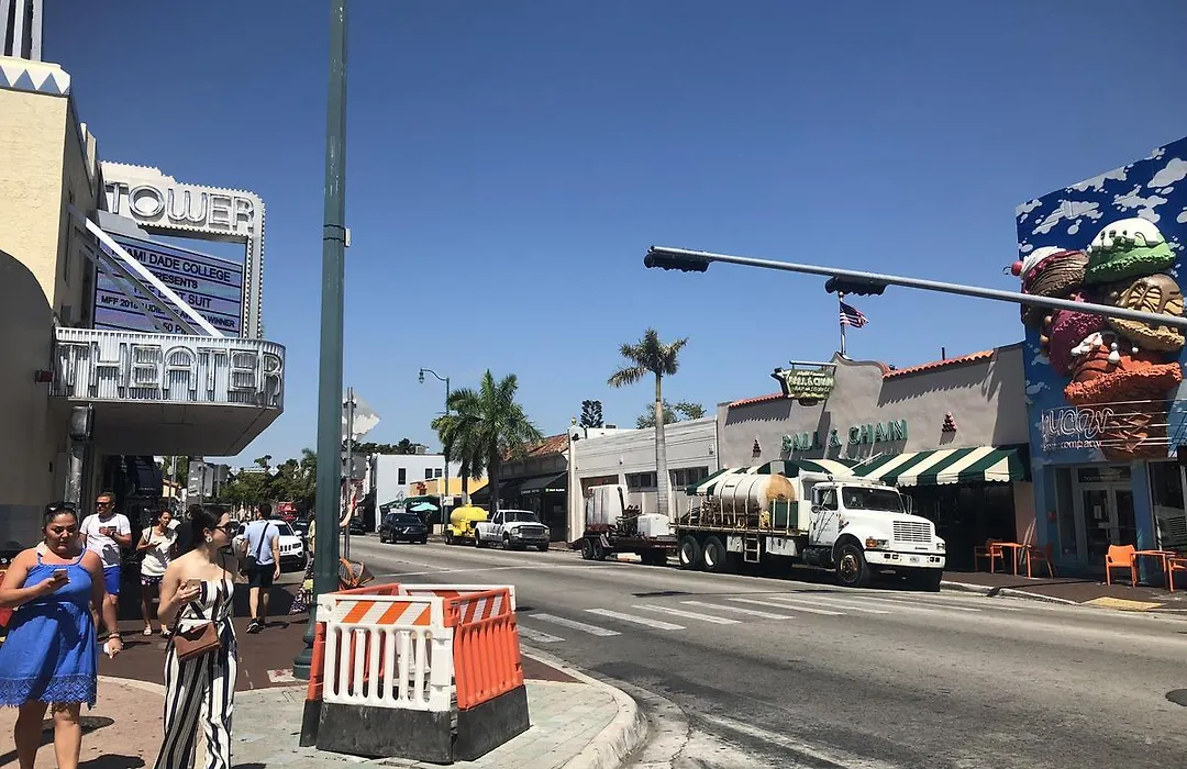 Zbunkz - Little Havana-1